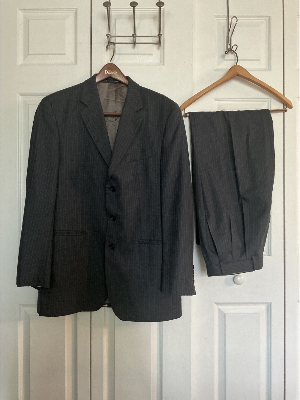 Ralph Lauren Men Gray Pinstripe Suit 42L 36L 100% Wool 3 Button Pleated VTG Y2K